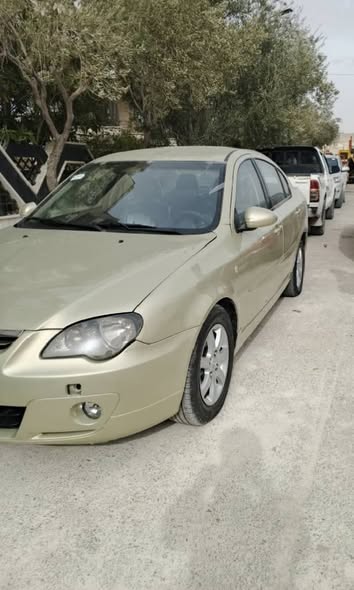 بروتون بيرسونا 2010 - صورة 5