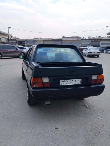 سكودا بيك اب 1994 - صورة 3