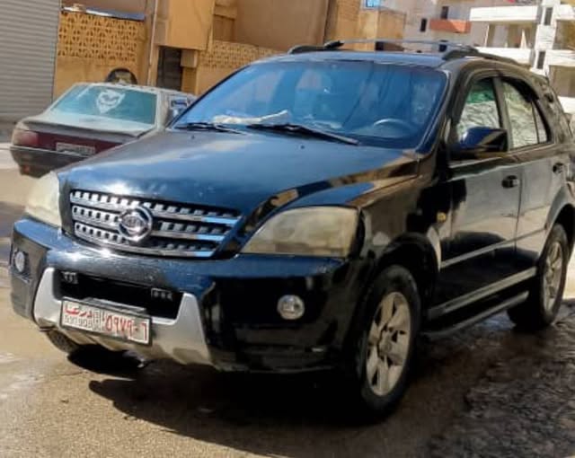 جوندا سورينتو 2011