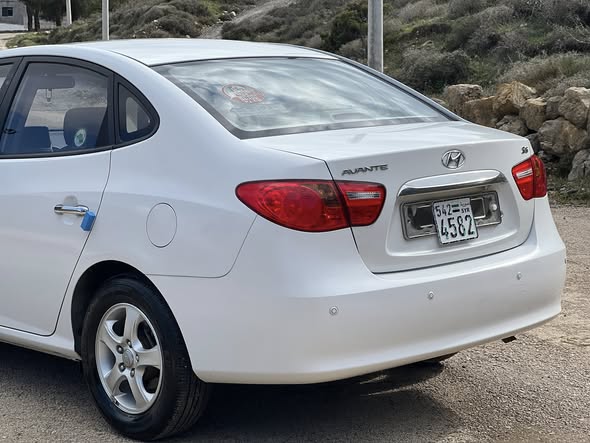 هيونداي النترا 2010