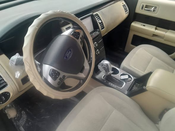 فورد فلكس 2013 - صورة 3