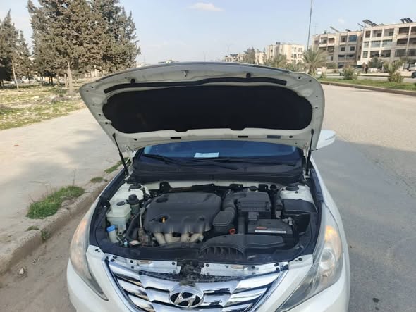 هيونداي سوناتا 2011 - صورة 5