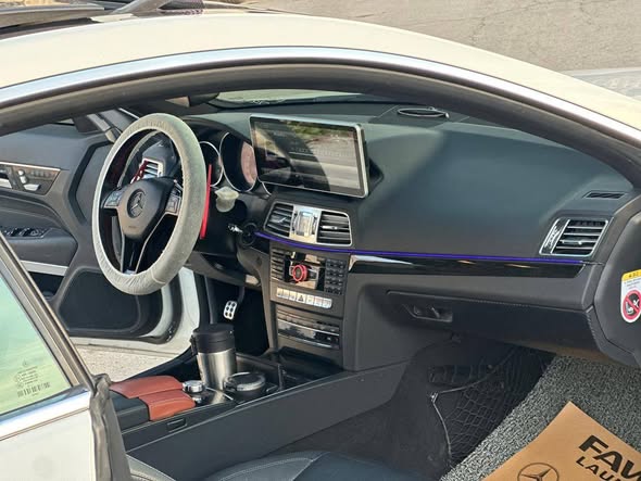 مرسيدس E200 2015 - صورة 5