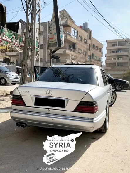 مرسيدس E320 1993 - صورة 1