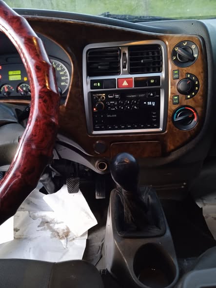 هيونداي اتش 1 2008 - صورة 1