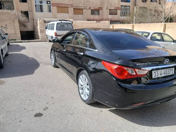 هيونداي سوناتا 2011 - صورة 2