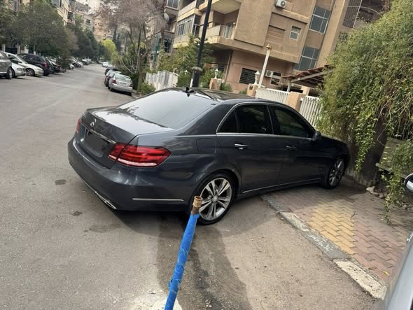 مرسيدس اي 300 2014 - صورة 2