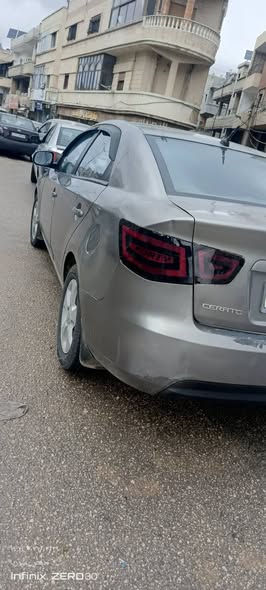 كيا سيراتو 2009 - صورة 3