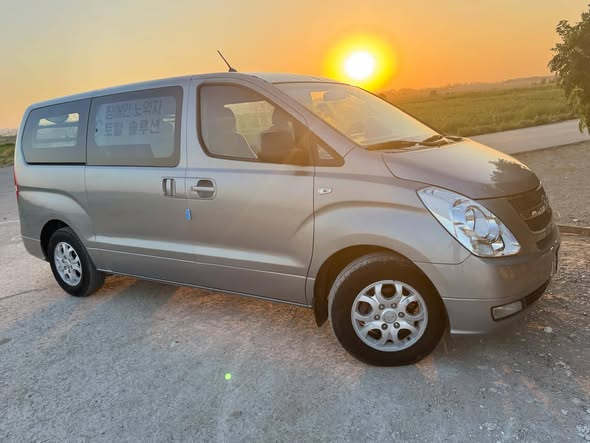 هيونداي H1 2011 - صورة 2