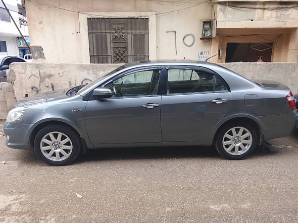 جيلي امجراند 2010 - صورة 3