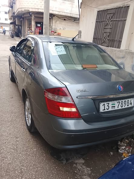 جيلي امجراند 2010 - صورة 4