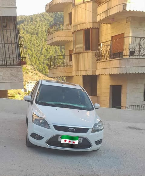 فورد فوكاس 2009 - صورة 2