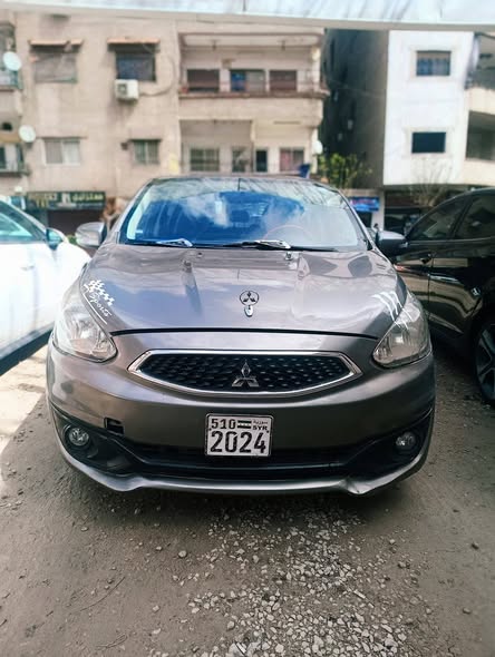 ميتسوبيشي ميراج 2017 - صورة 1