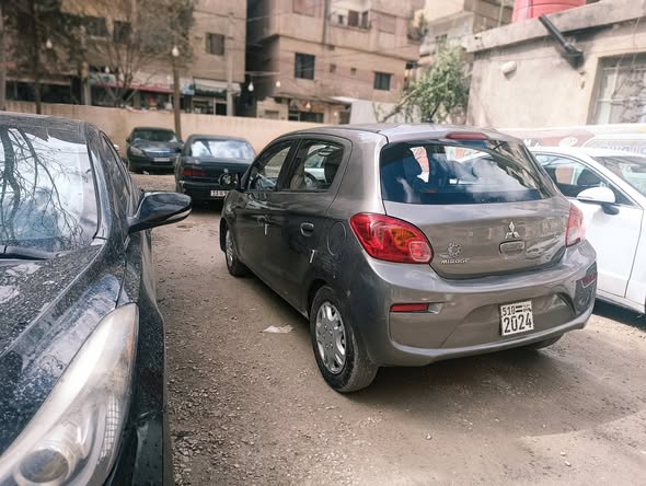 ميتسوبيشي ميراج 2017 - صورة 4