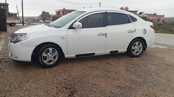 هيونداي أفانتي 2008 - صورة 2