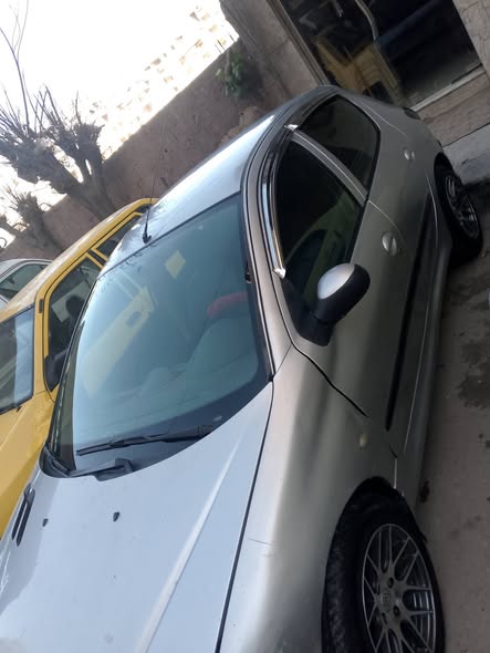 بيجو ٢٠٦ 2004 - صورة 2