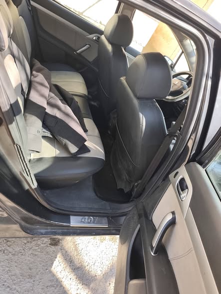 بيجو 407 2007 - صورة 5