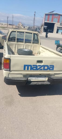 مازدا بيك أب 1992 - صورة 4