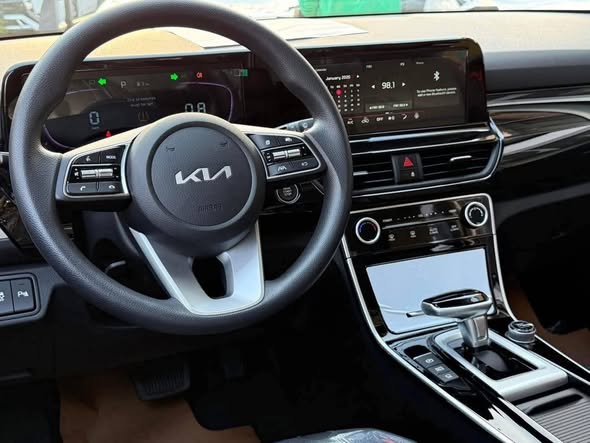 كيا سيلتوس 2025 - صورة 5