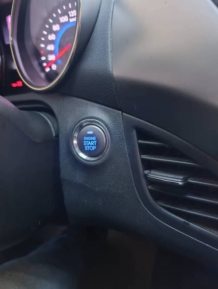 هونداي افانتي 2011 - صورة 5