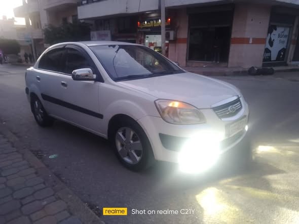 كيا ريو 2008 - صورة 1