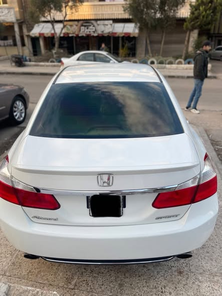 هوندا اكورد 2014 - صورة 4