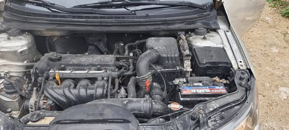 كيا فورتي 2010 - صورة 3