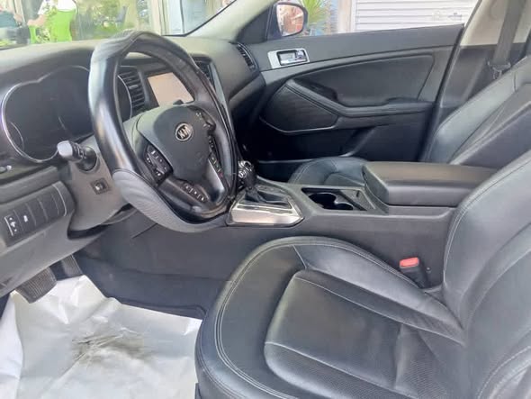 كيا أوبتما 2011 - صورة 3