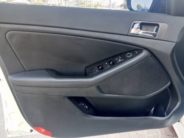 كيا أوبتما 2011 - صورة 4