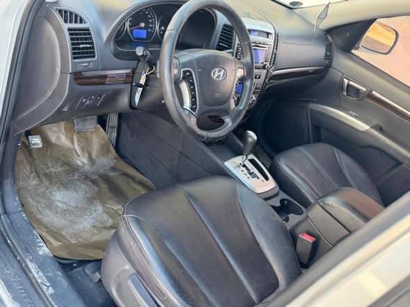 هيونداي سانتافي 2010 - صورة 4