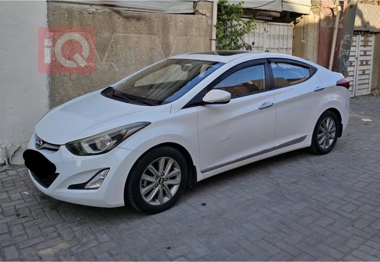 هيونداي النترا 2015