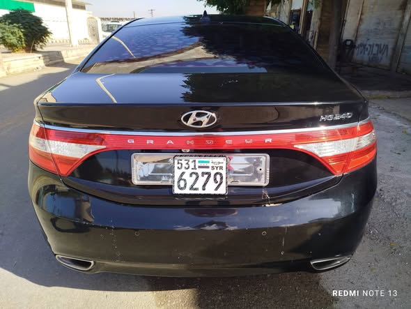 هيونداي أزيرا 2012 - صورة 3