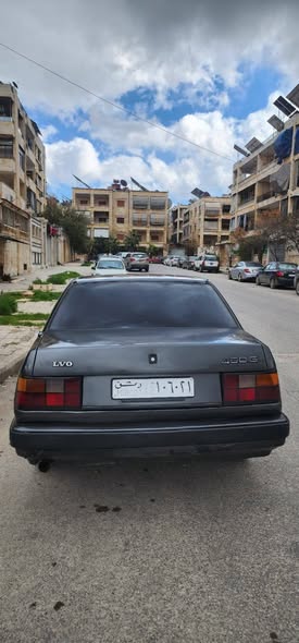 فولفو 400 1994 - صورة 3
