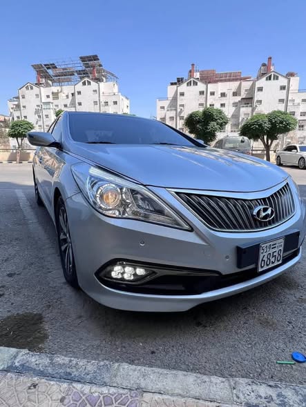 هيونداي أزيرا 2012 - صورة 4