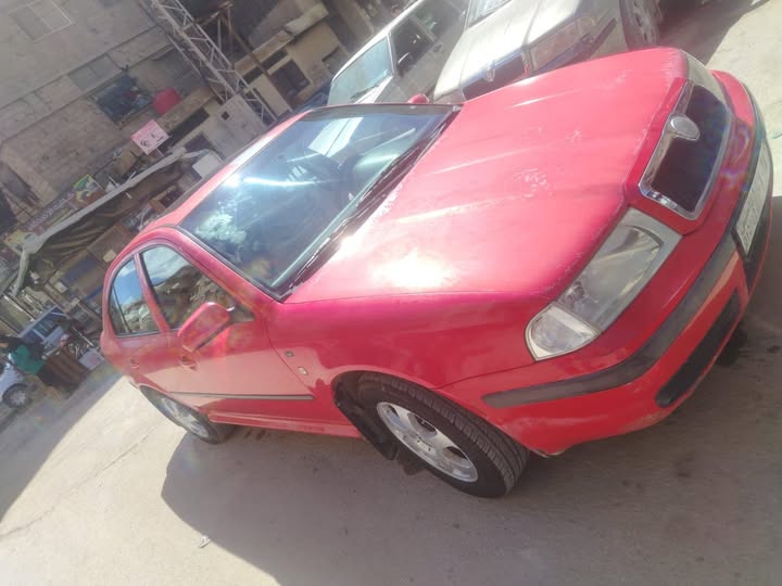 سكودا اوكتافيا 2004