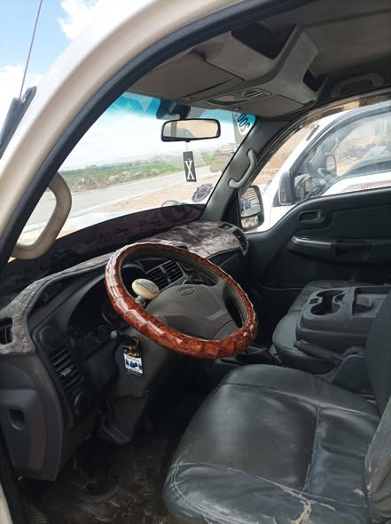 كيا بونغو 2005 - صورة 2