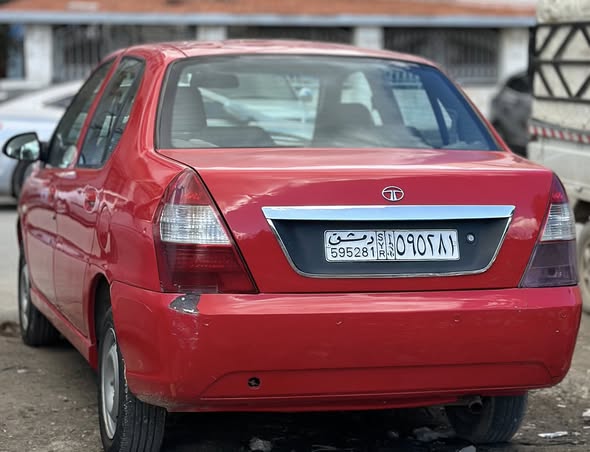 تاتا انديغو 2010