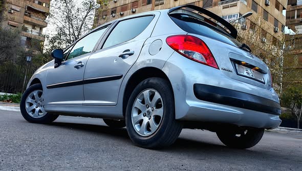 بيجو 207 2010 - صورة 1