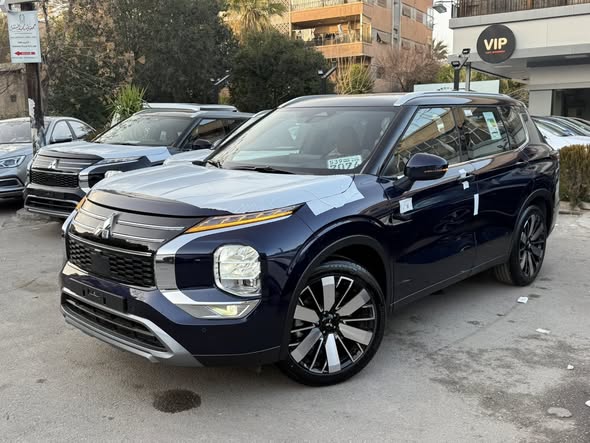 ميتسوبيشي أوت لاندر 2026 - صورة 2