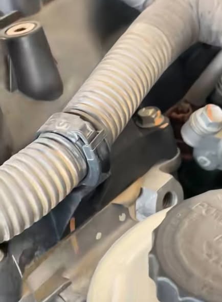 تويوتا هايلوكس 2013 - صورة 1