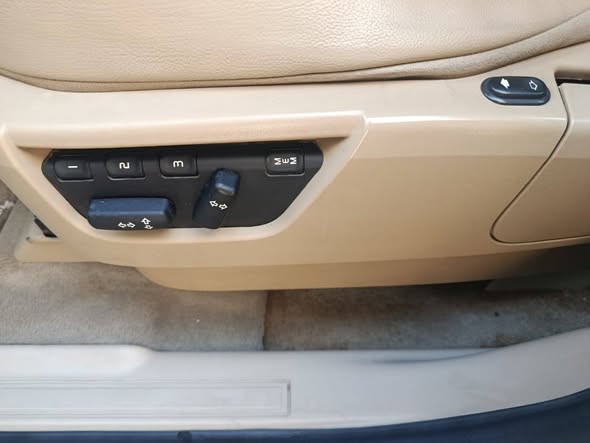 لاند روفر فريلاندر 2012 - صورة 5