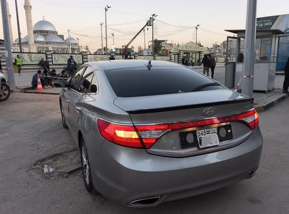 هيونداي أزيرا 2012