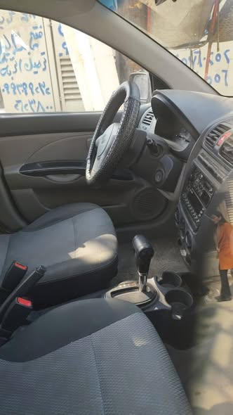 كيا ريو 2002 - صورة 4