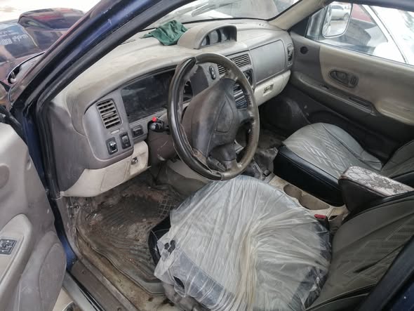 ميتسوبيشي باجيرو سبورت 2001