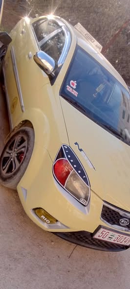 كيا ريو 2011 - صورة 3