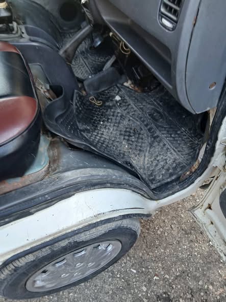 سوزوكي سوبر كاري 2006 - صورة 3