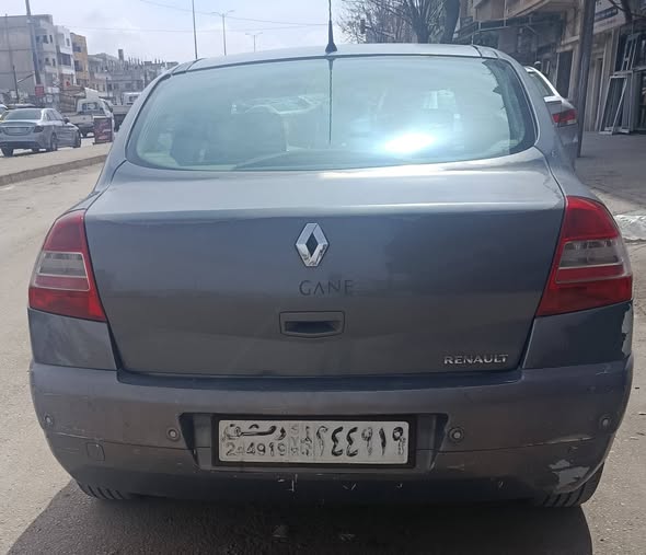 رينو ميغان 2006 - صورة 2