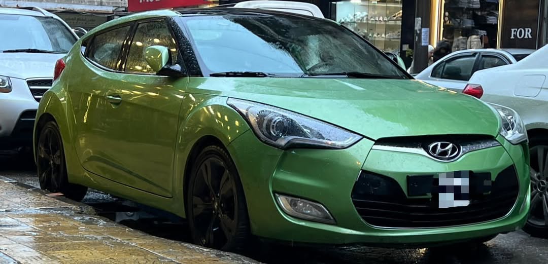 هيونداي فوليستر 2012