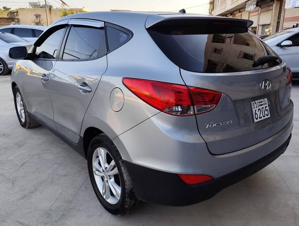 هيونداي توسان 2012 - صورة 2