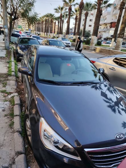 كيا كادينزا 2012 - صورة 4